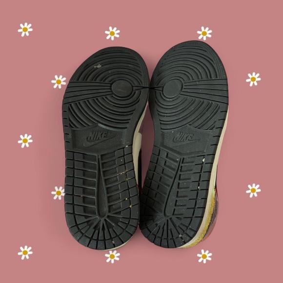 Jordan Air 1 Women's Multicolor Sneakers - Picture 5 of 6